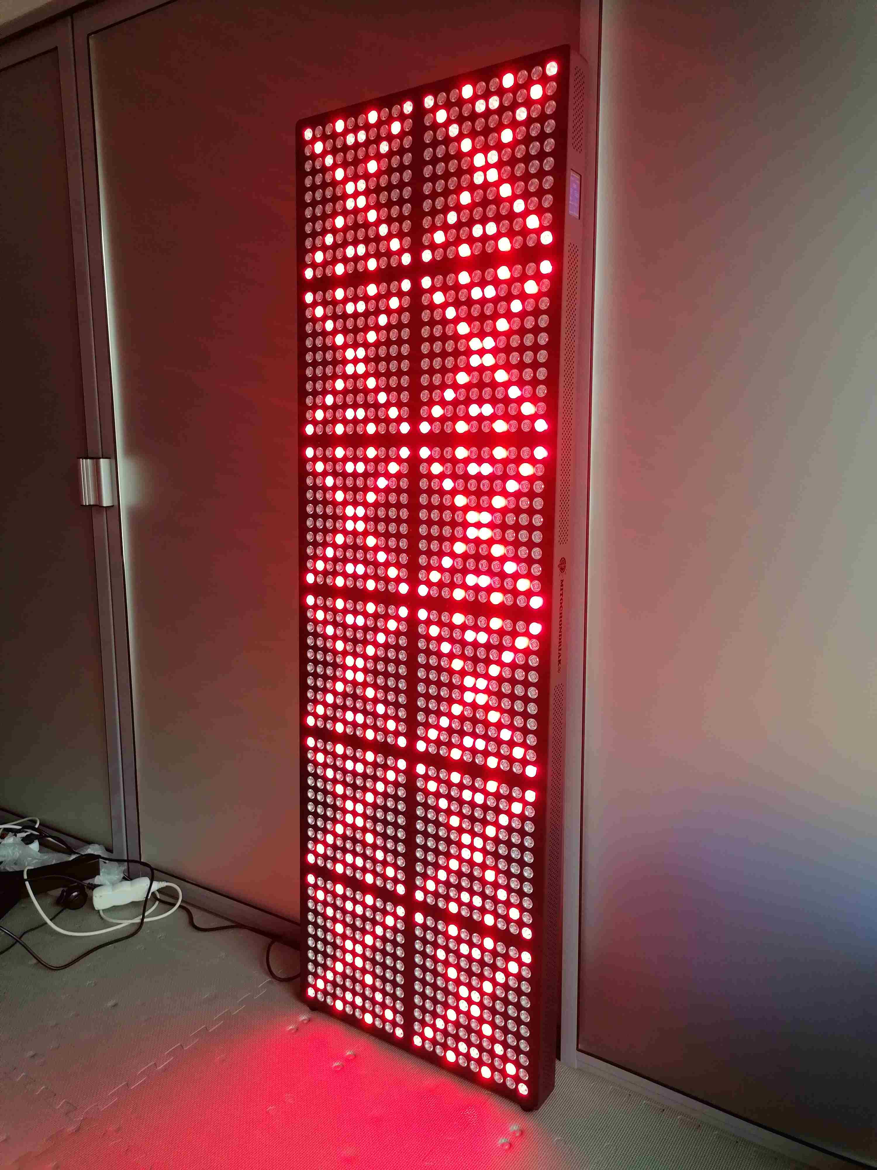 Mitochondriak® Advanced panel with the light switched on